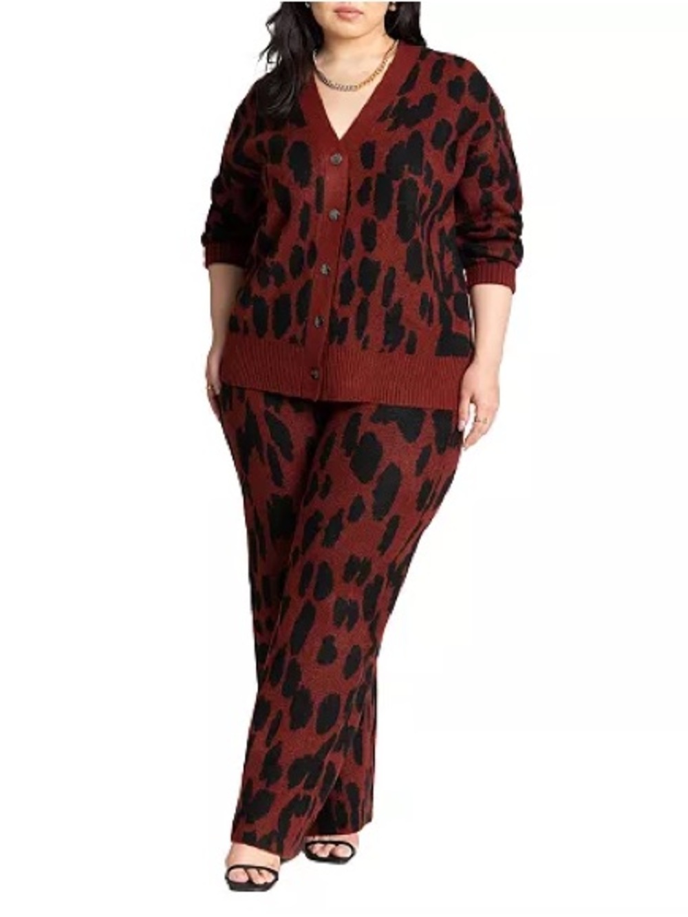 Plus-Size Leopard Print Knit Coord - Black on Burgundy